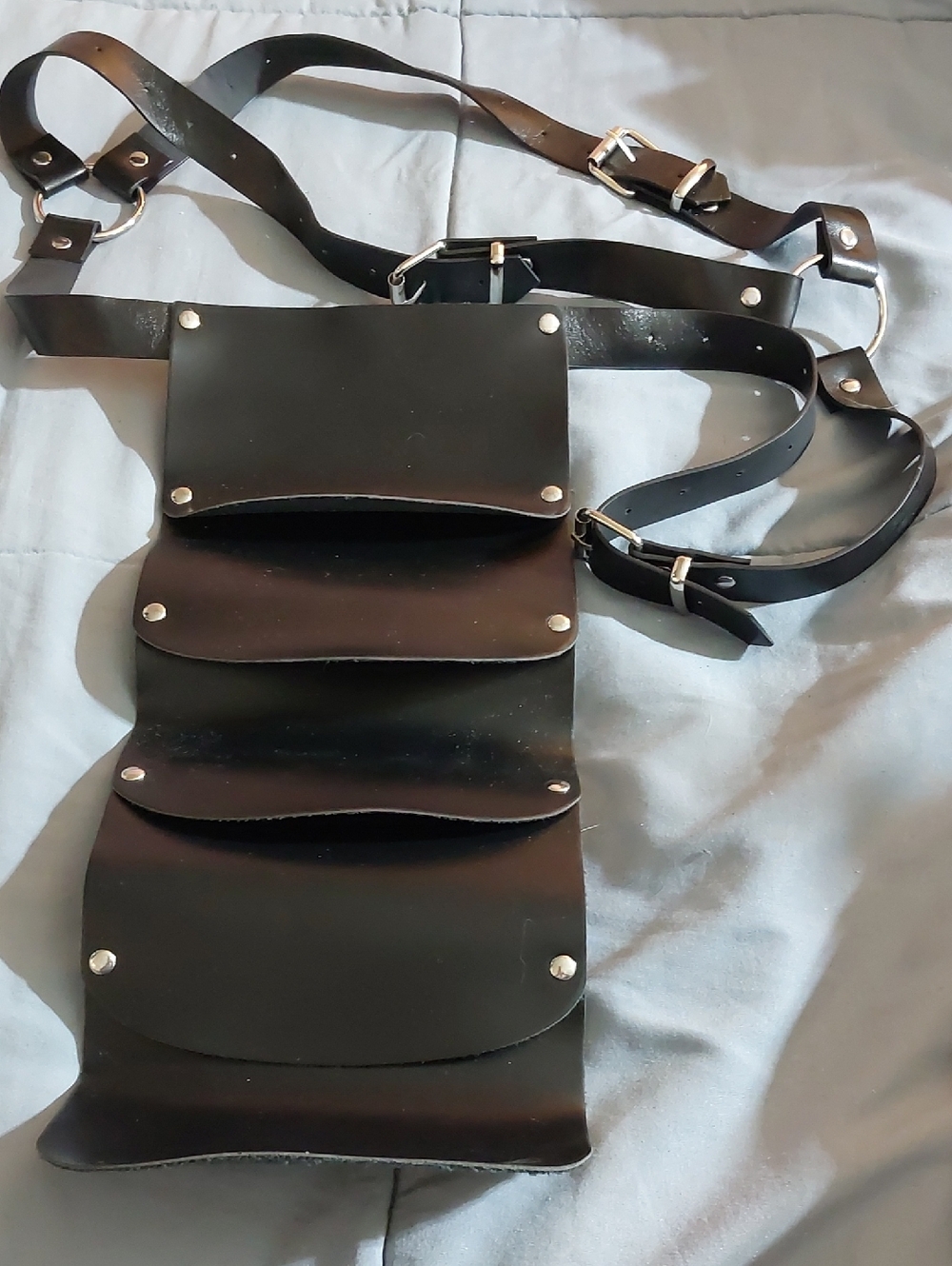 Medieval Fake Leather Shoulder Armor For Renaissance, Cosplay, Or Halloween